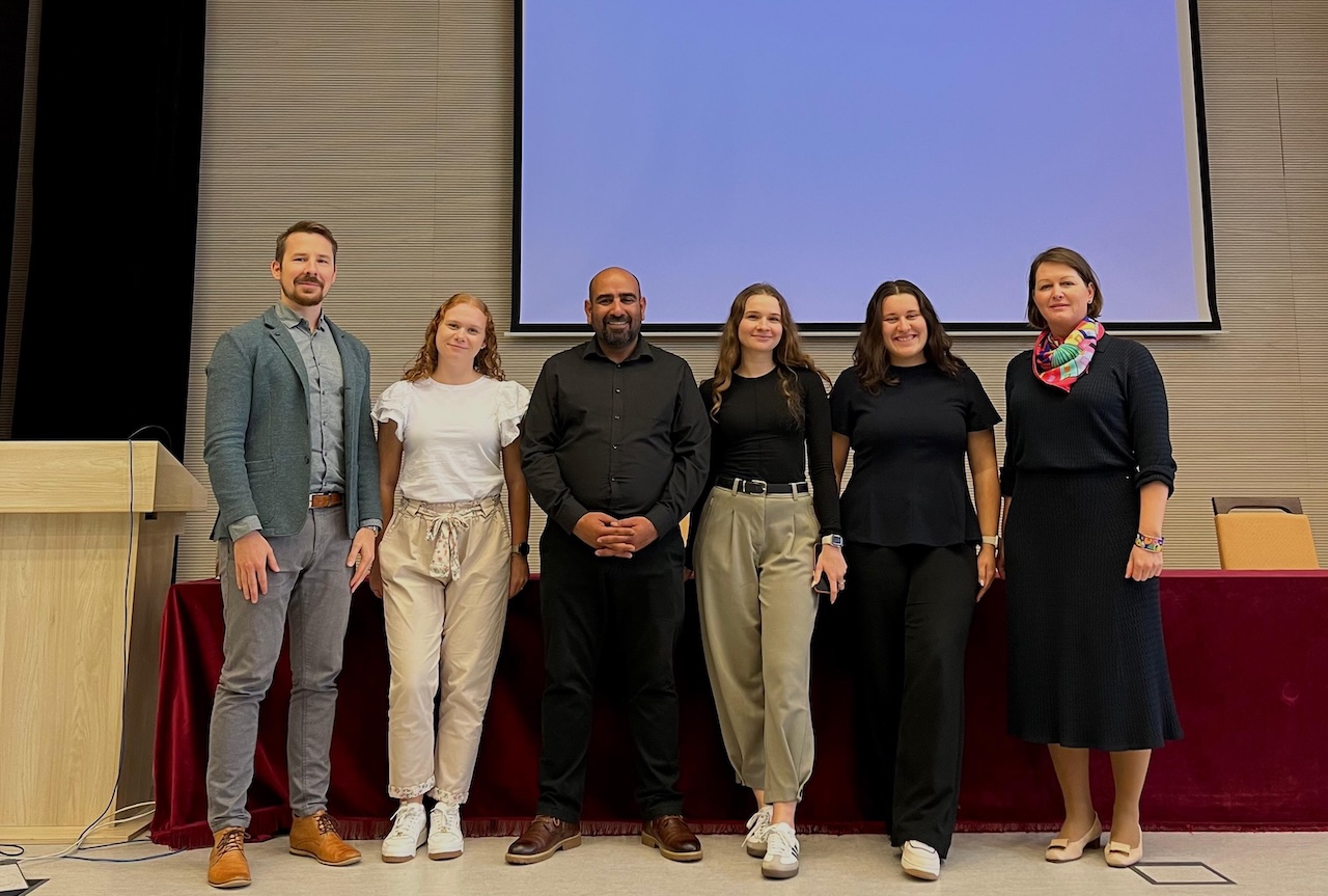 Týždeň vedy a techniky na Inštitúte manažmentu priniesol spojenie teórie a praxe
